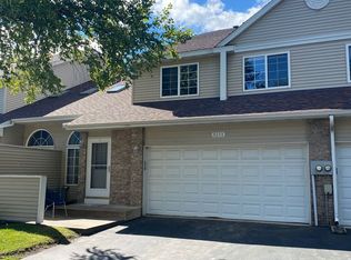 3211 Pecks Woods Turn, New Brighton, MN 55112