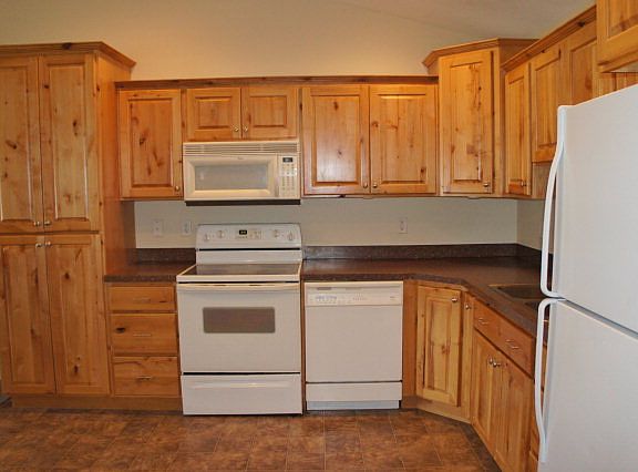 4th image of 2931 E Glenn Cove Ct