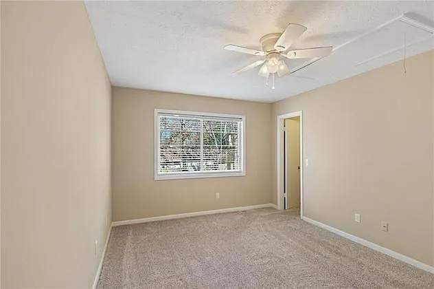 827 Cheyenne Ave — Photo 9
