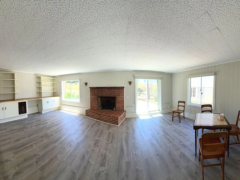 955 Lawton St — Photo 31