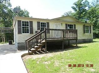 1000 Sacket Rd, Farmington, MO 63640