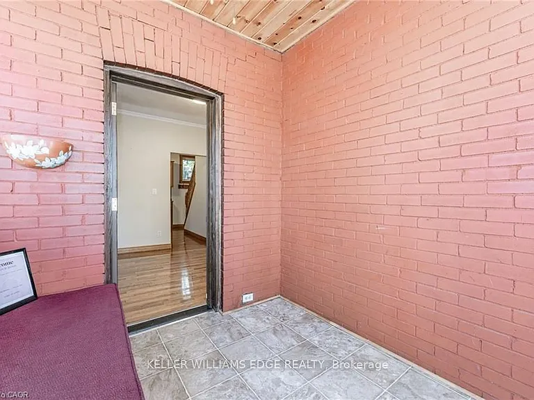 252 Beechwood Ave — Photo 7