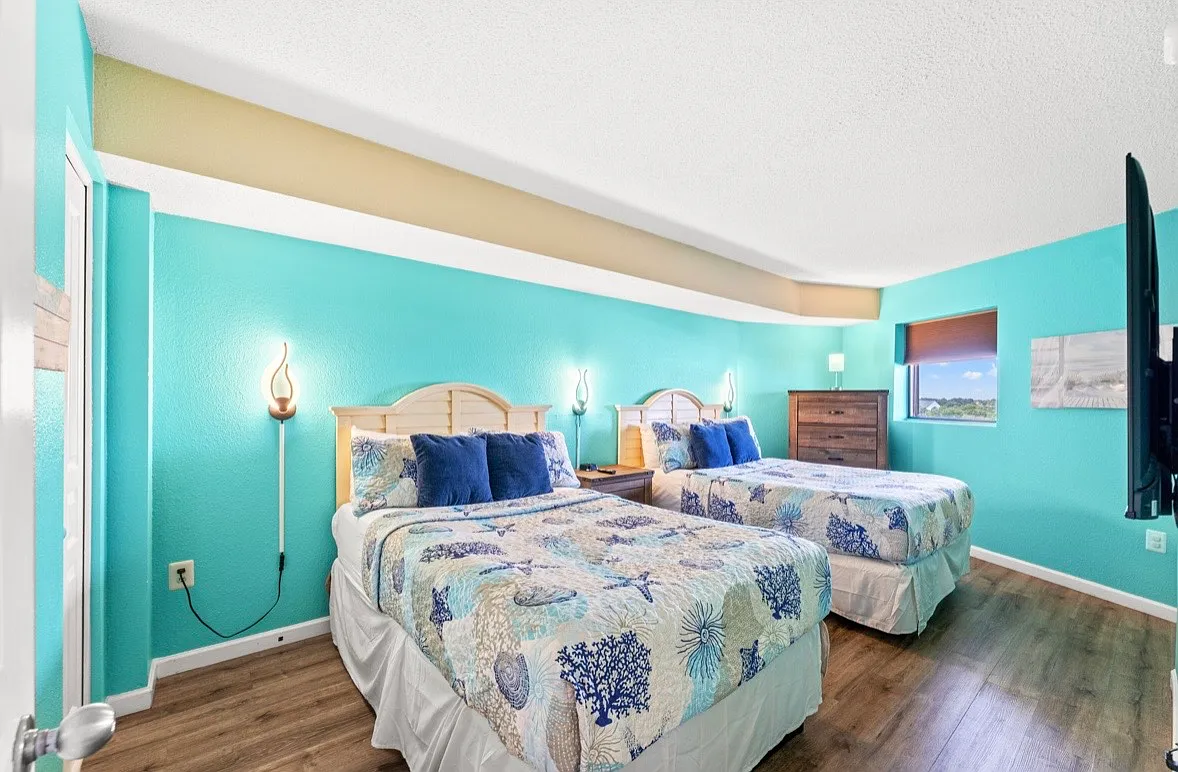 3 bed, 1136 sqft, $2,200 — Photo 3