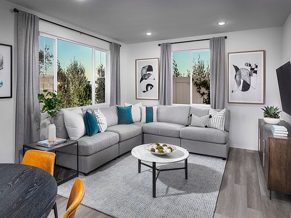 Residence 3 - NEW - great room