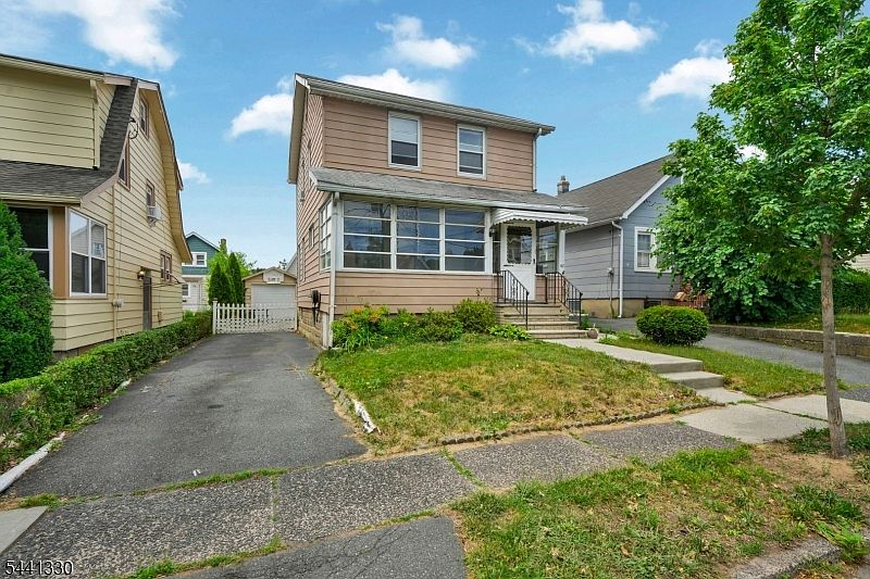 1st image of 68 Birch St