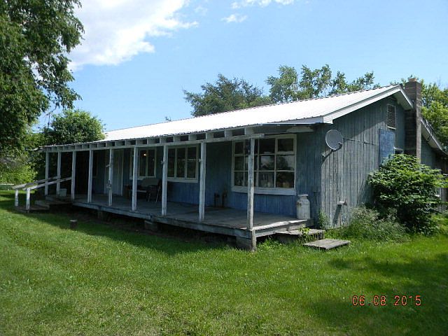 1st image of 49 Valley Way