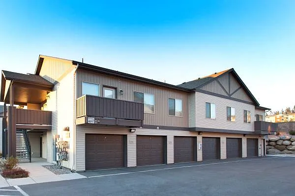 Residence at Mill River — Photo 7
