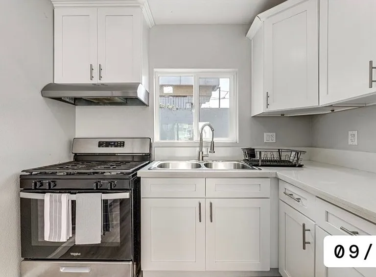 1816 W 22nd St — Photo 13