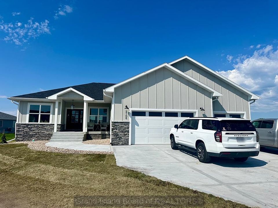 1st image of 2108 Pearl Pl