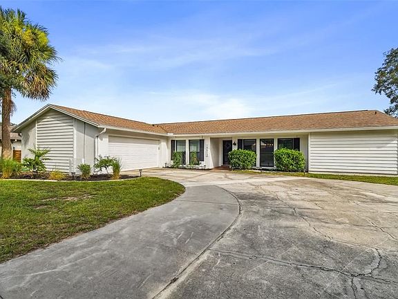 2nd image of 15513 Wetstone Dr