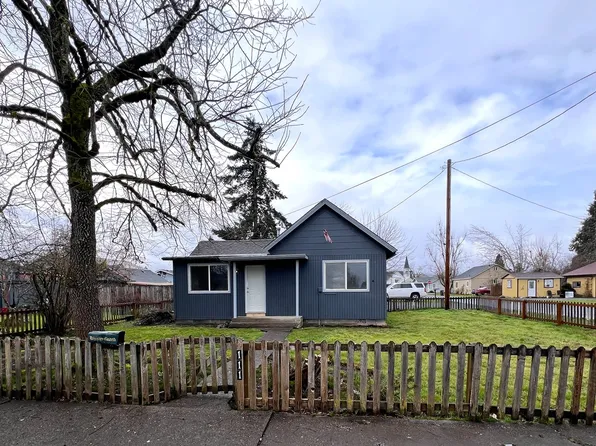 111 S 2nd St, Creswell, OR 97426