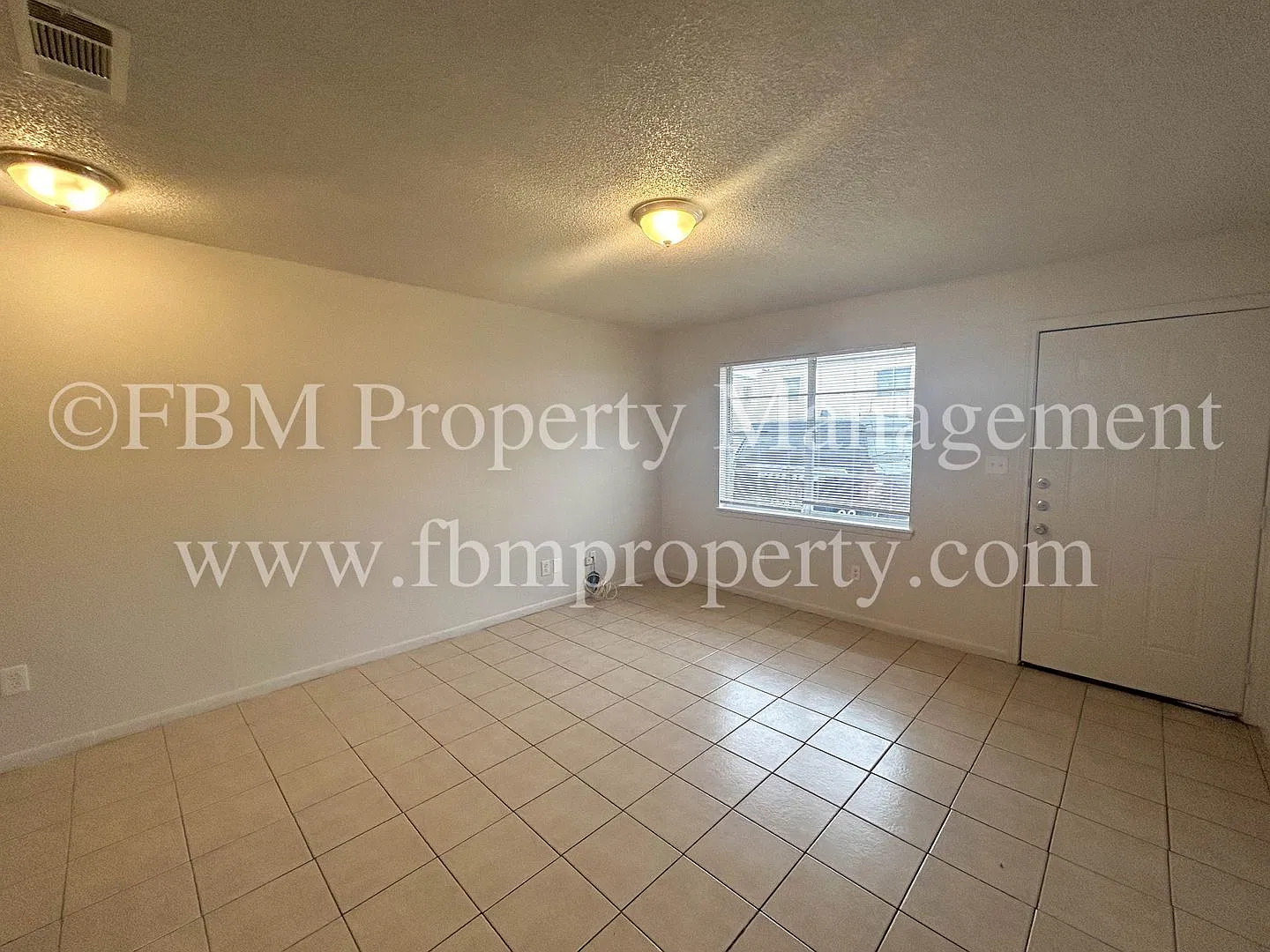2 bed, 1.0 bath, 700 sqft, $995 — Photo 4