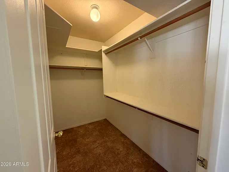 1289 W Maria Ln — Photo 12
