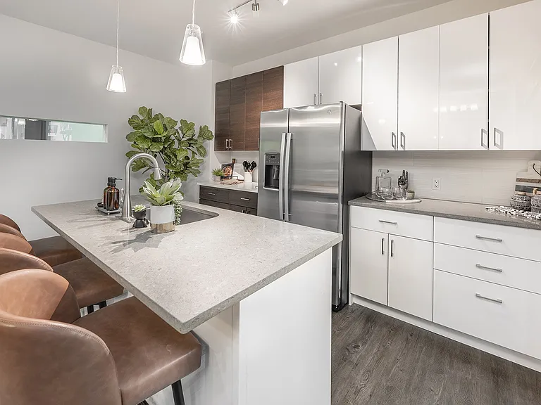 Society Westshore Apartments — Photo 13