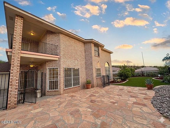 4th image of 6261 Los Bancos Dr