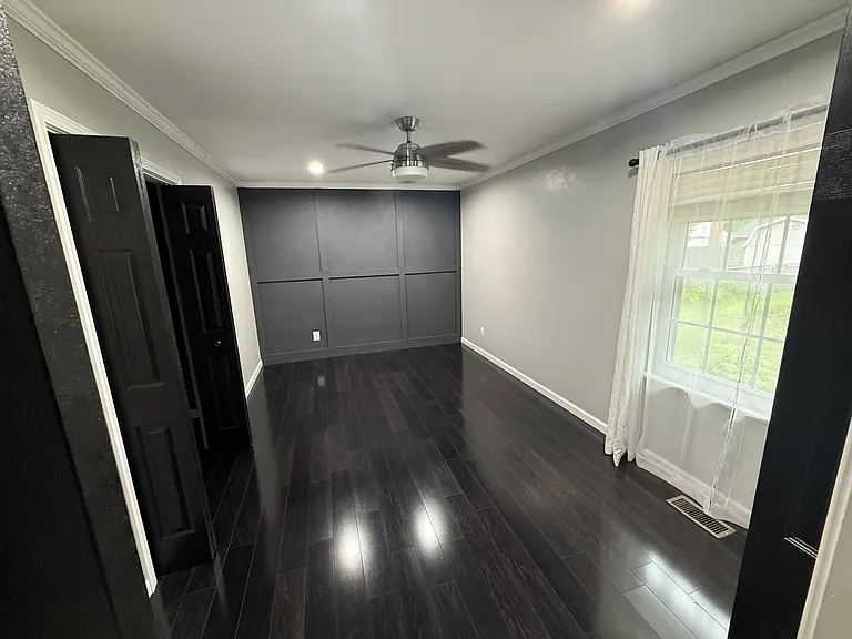 275 Evergreen Dr — Photo 6