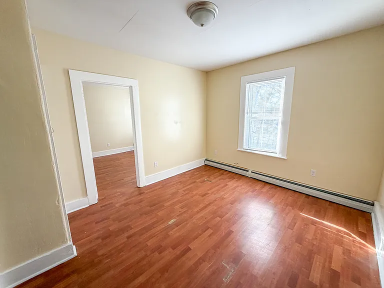 160 Brackett St — Photo 14