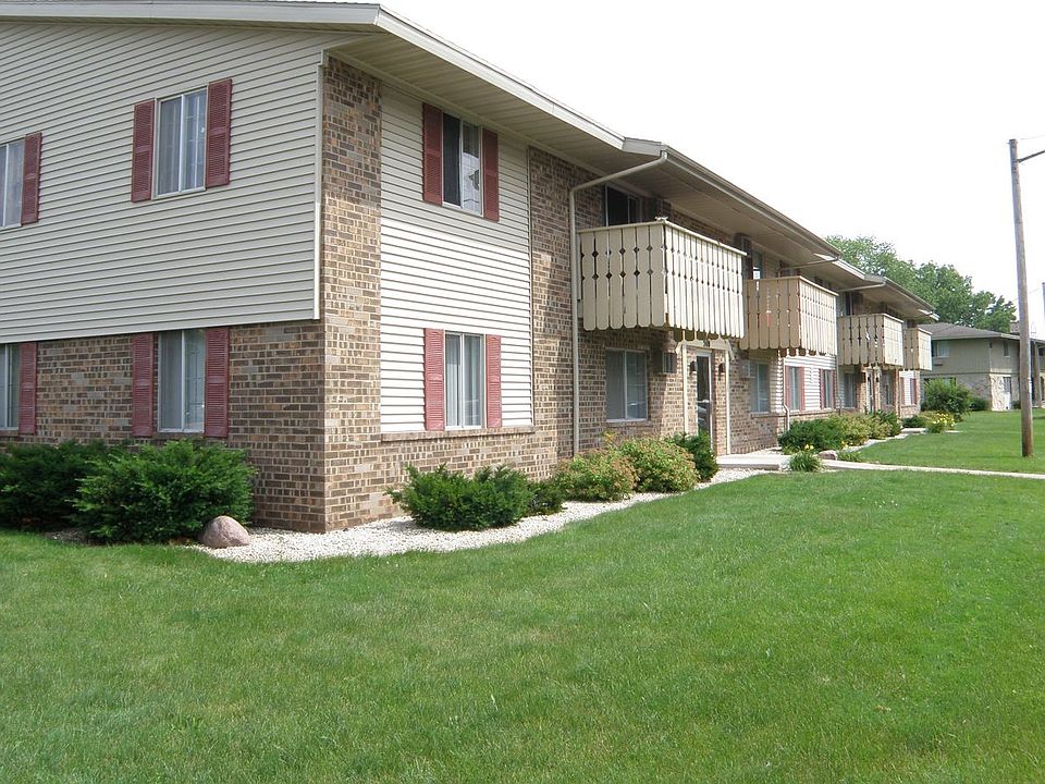 1st image of 2410 Wilson Ct Unit 10