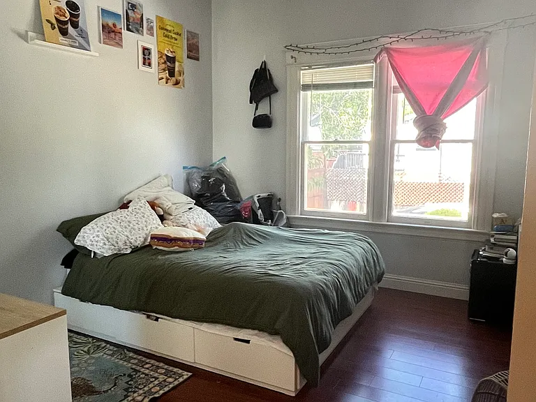 145 George St #2 — Photo 2