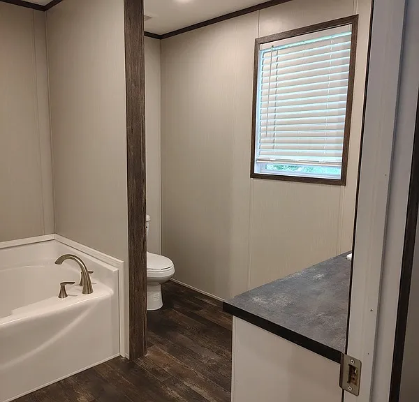 39 Poole Cir — Photo 6