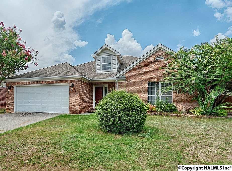 1st image of 127 Champions Green Dr