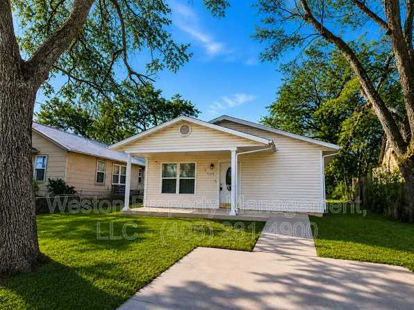 416 E Washington St, Tecumseh, OK 74873