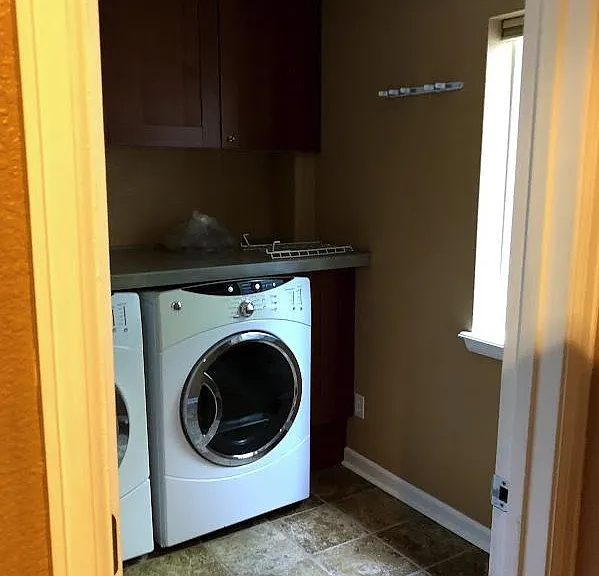922 Sandstone Way — Photo 11