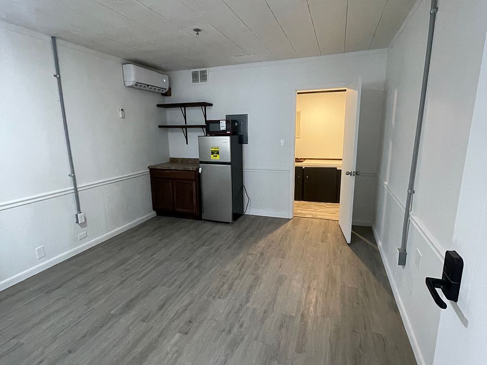 1st image of 1355 E Main St #26