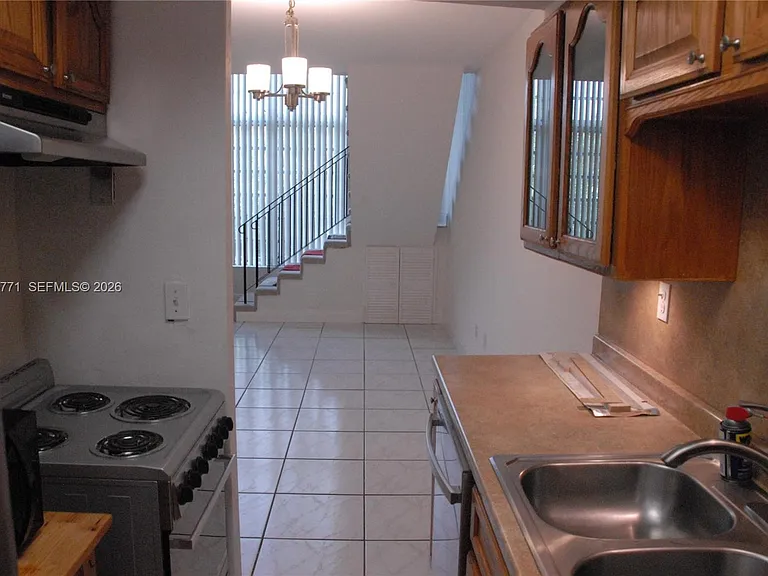 10907 N Kendall Dr #416 — Photo 12