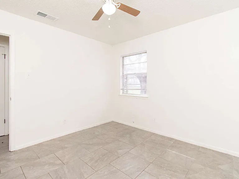 1513 Janis Dr #A — Photo 11