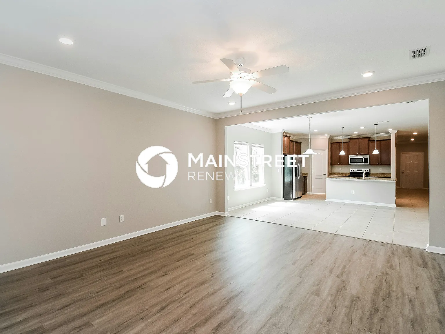 16045 Bainebridge Dr — Photo 4