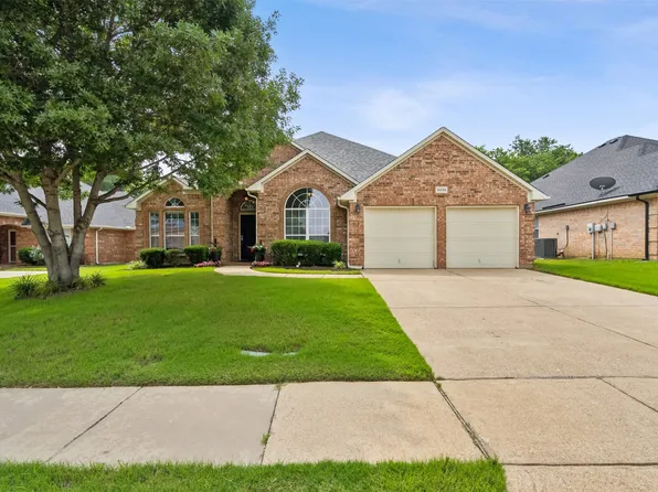 5839 Grayco Dr, Grand Prairie, TX 75052