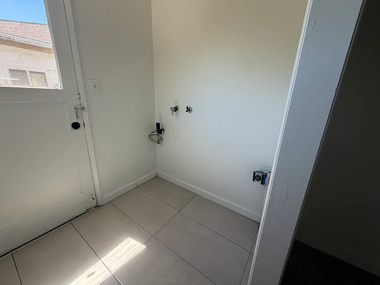 508 Marengo Ave #512 — Photo 6