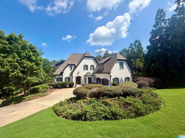 2420 Glasscott Point, Hoover, AL 35226