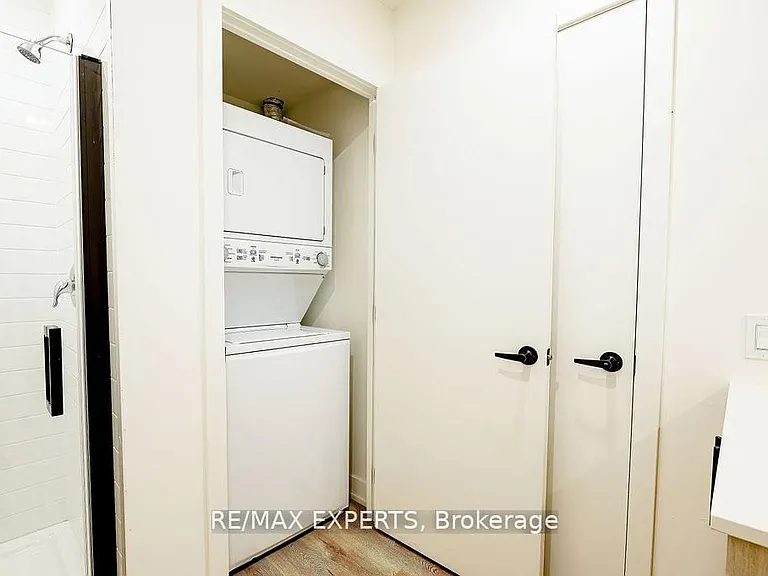 2475 Old Bronte Rd #802 — Photo 5