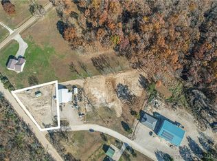 1 N Star Cir, Kaiser, MO 65047