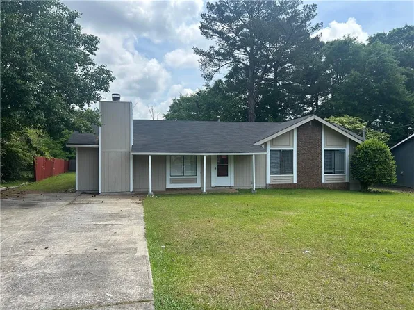 8922 Gatewood Cir, Jonesboro, GA 30238