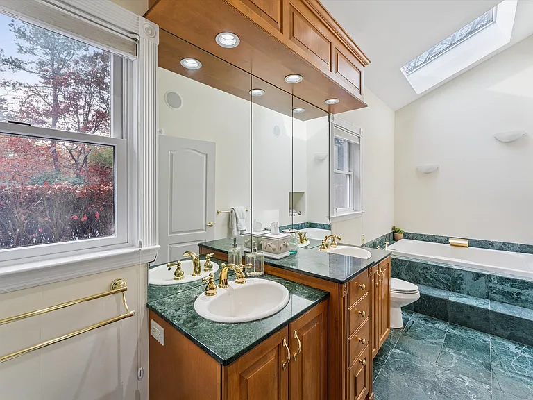 3 Cherry Blossom Ln — Photo 18