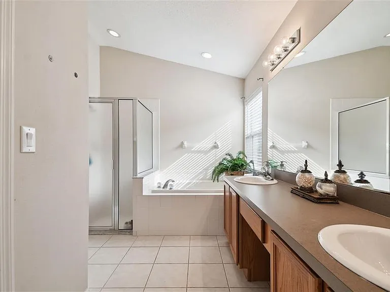 7655 Citrus Blossom Dr — Photo 28