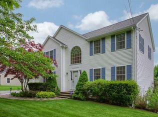 40 Lancaster Rd, Clinton, MA 01510