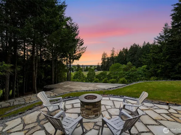 919 Lummi Drive, Fox Island, WA 98333