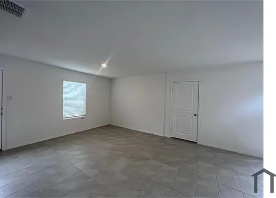 2328 Great Belt Blvd — Photo 5