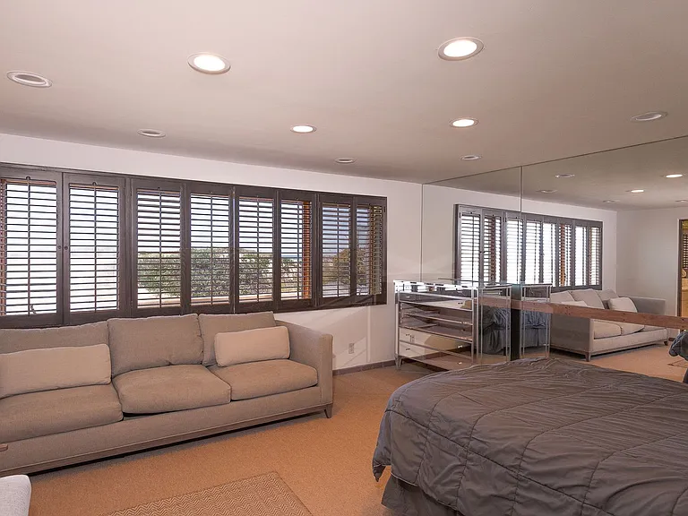 3265 Ocean Dr — Photo 40