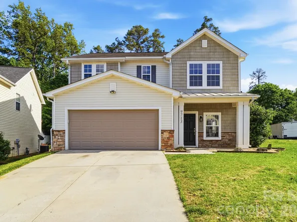 9713 Falling Stream Dr, Charlotte, NC 28214