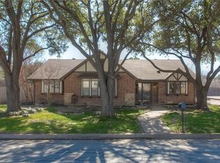 4701 Cinnamon Hill Dr, Fort Worth, TX 76133