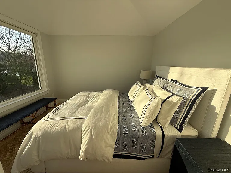 329 Centre Island Rd — Photo 13
