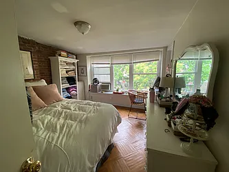 Rented by Bien Realty Ltd