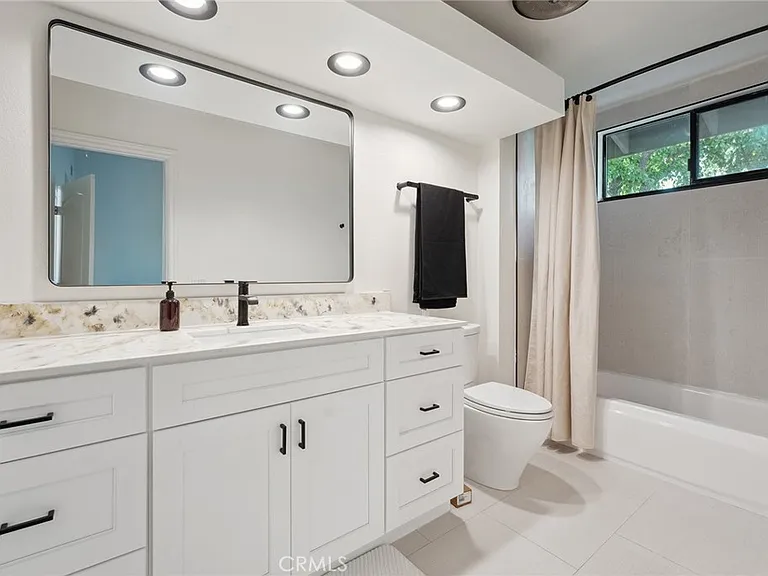 4372 Park Vicente — Photo 28
