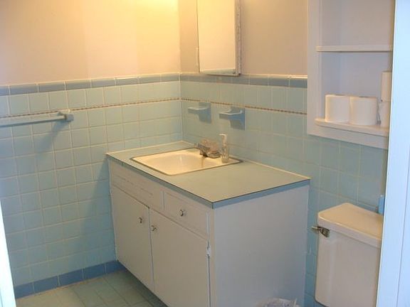 Bath 2 - View 1