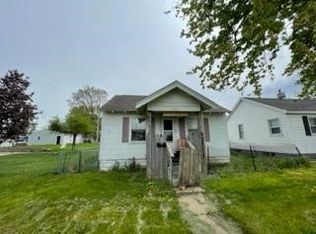 1265 16th Ave SW, Cedar Rapids, IA 52404
